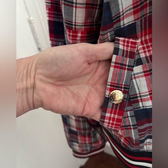 TOMMY HILFIGER Jacket Excellent Condition - Picture 8 of 11